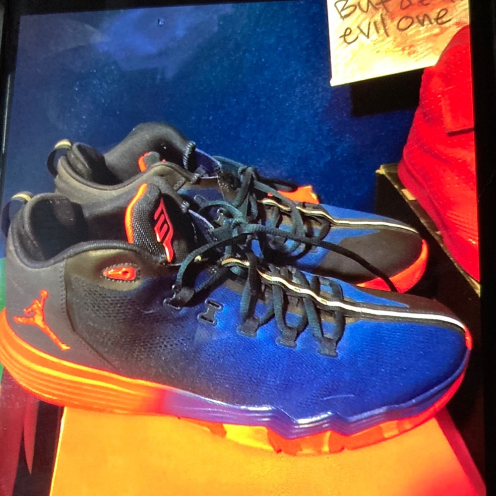 Jordan 12 Retro mid playoffs  men size 13 Blue and orange